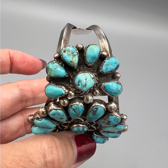 😍 Vintage Navajo Turquoise and Silver Cluster Bracelet Cuff by Lee Charley. - Picture 5 of 10